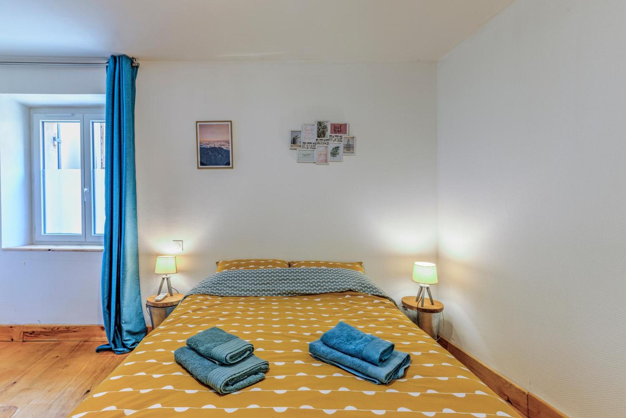3 Pieces, Climatise, Calme, 100M Du Centre, Parking, "Lyriade" 사흘라 라 카네다 외부 사진